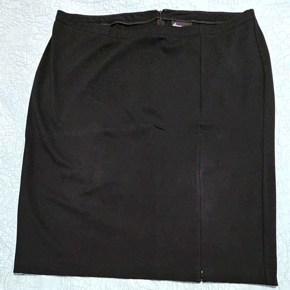 Lane Bryant black below the knee length front side zip pencil skirt sz 24, black